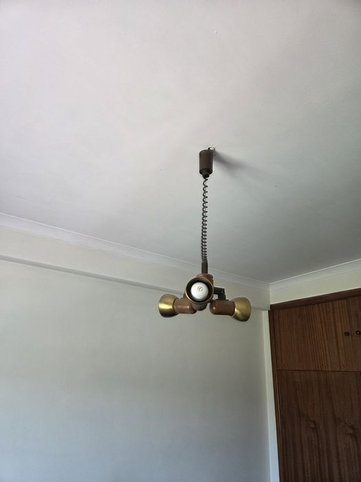 Vendo cama de casa e sofá