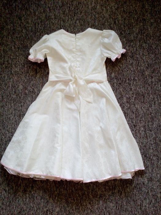 Sukienka okazjonalna