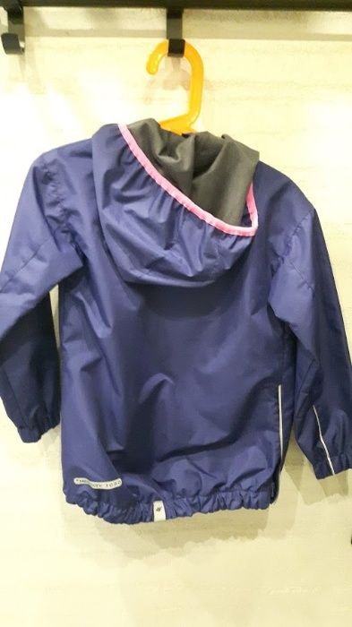 4F rozm 104 wiosenna stan idealny