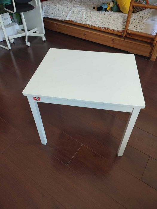 white children's table64285595992707121