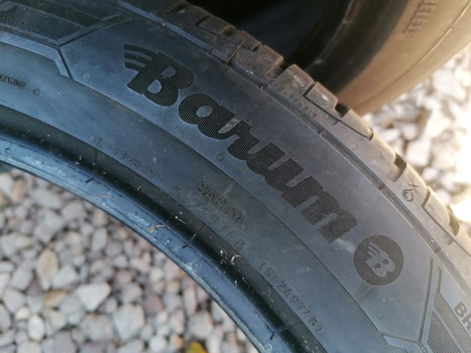 225/45/17 Barum 2021 rok
