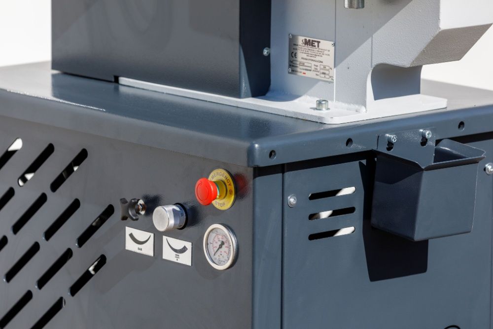 Pionowa prasa hydrauliczna UPV28 UltraPras