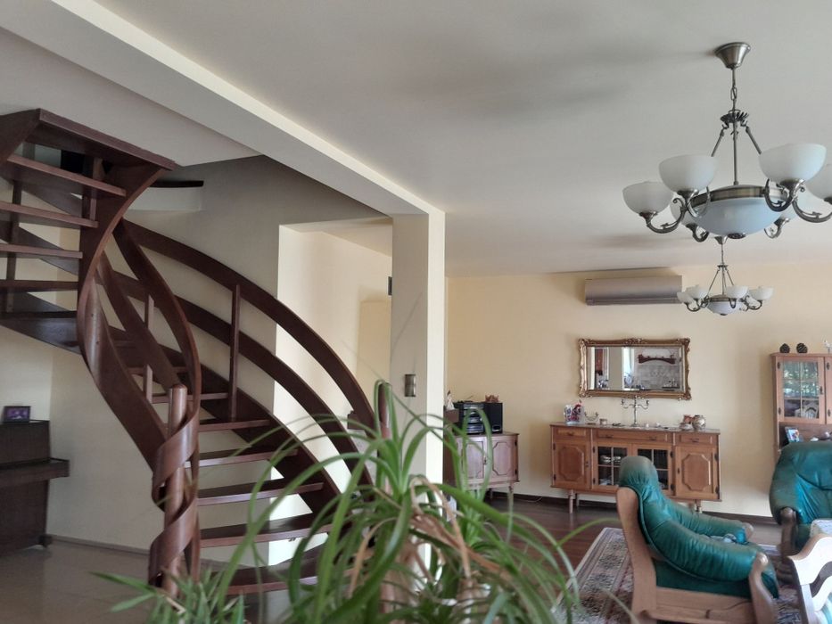 Dom z ogrodem w najlepszej dzielnicy Dąbrowy Górniczej