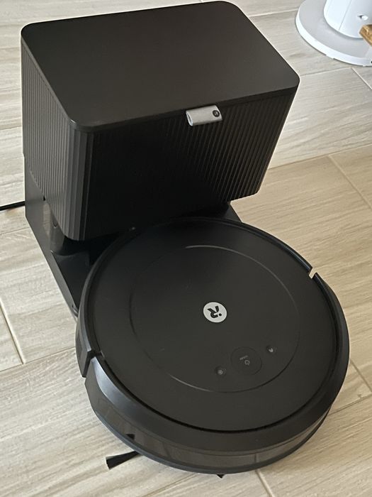 IROBOT Combo Roomba 2 essential com garantia