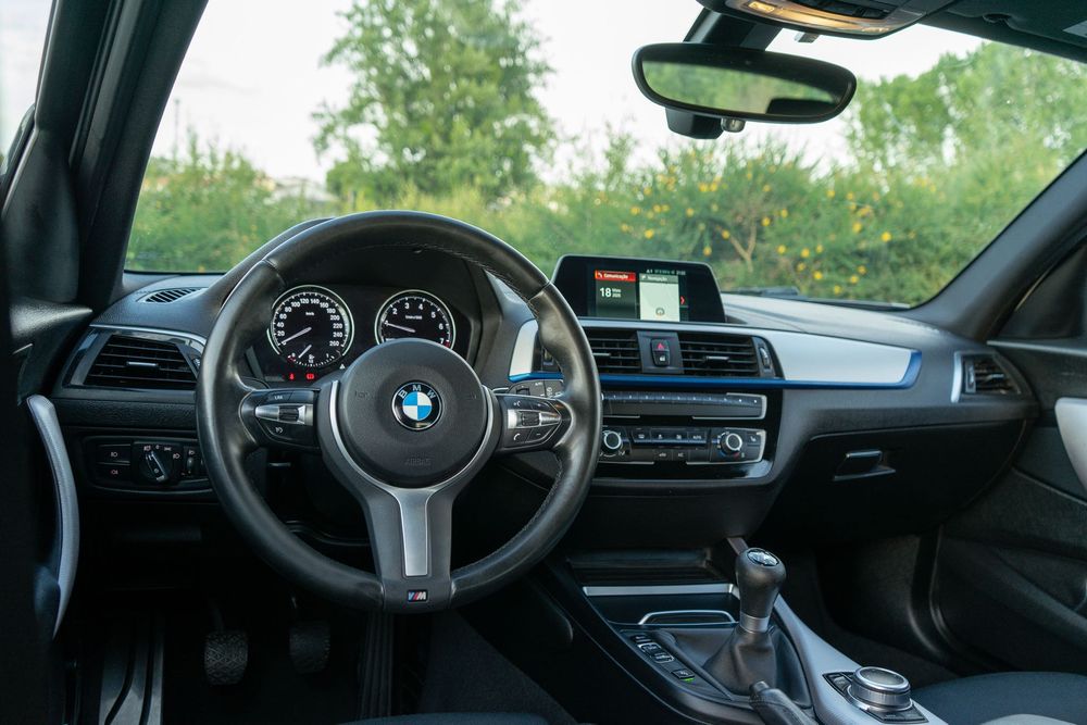 BMW 116i Pack M – Desportivo, Elegante, Bem Equipado