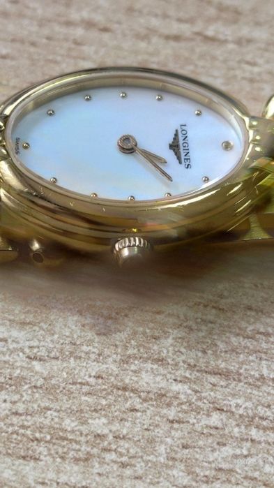 Годинник жіночий  Longines