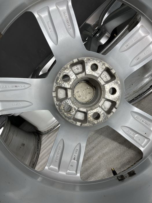 Диски R20 5x112 Et38 9J. Audi E-tron Q8 E-tron Q7 A6 Q5 VW Touareg