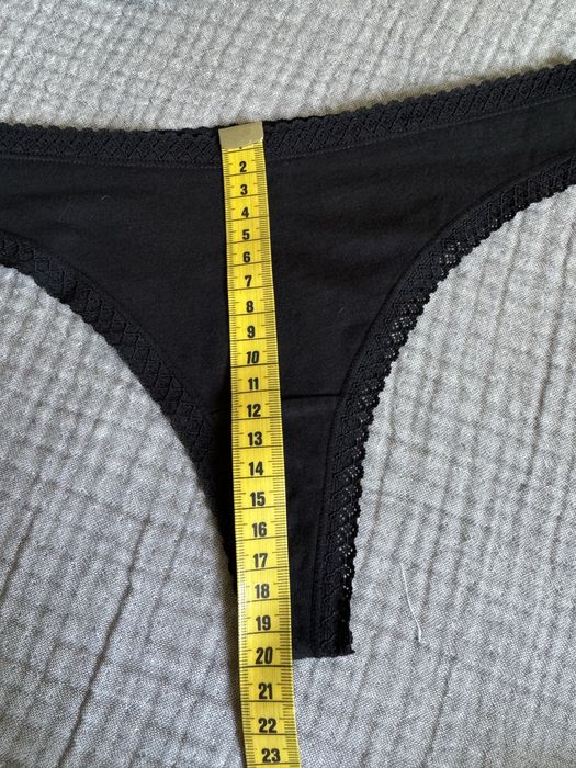 H&M 3 pary czarne stringi pół brazyliany bawełniane bawełna koronka Xs