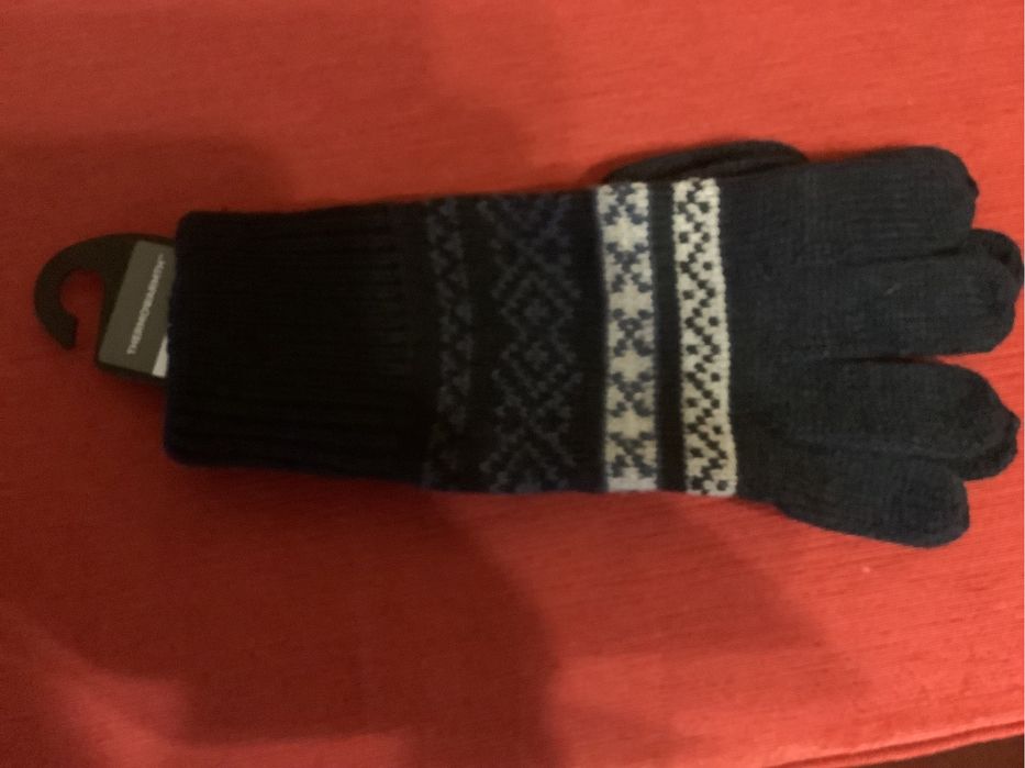 Mark and Spenser шапка и перчатки, новые