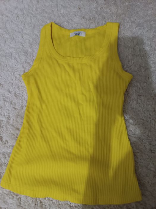 жіноча жовта майка