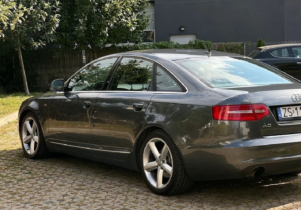 Audi A6 C6 2,0 бензин 2010 год