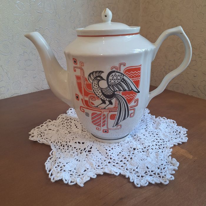 Редкий чайник из сервиза ,, Жар-птица,,, абстракция