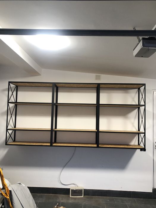 Підвісні стелажі