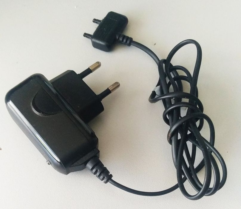 Продам аксессуары для "Sony Ericsson".