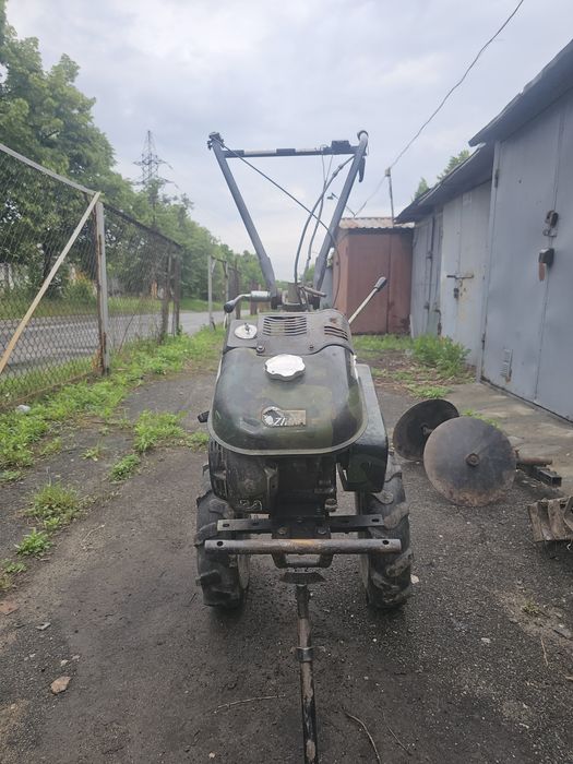Продам мотоблок Zirka