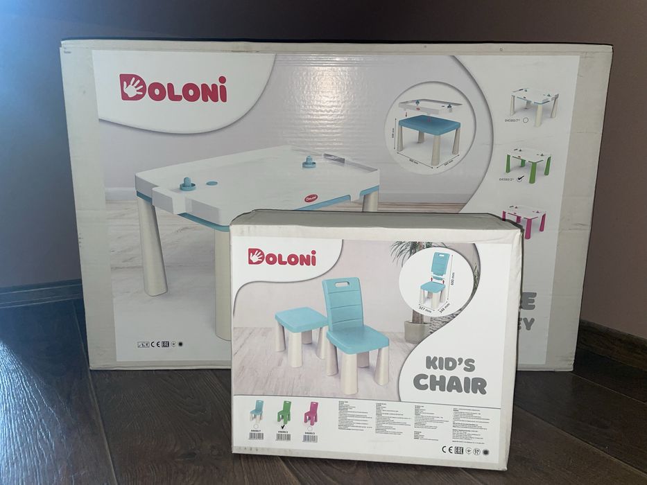 Дитячий пластиковий стіл і стілець Долоні Doloni