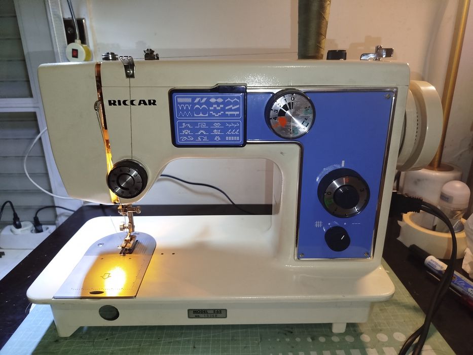 Máquina de costura