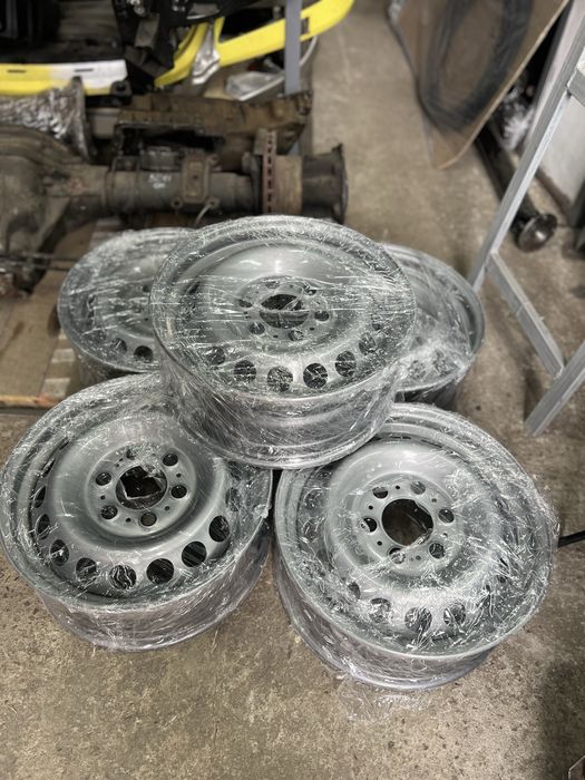 Резина 235/65/r16c.6/130/r16 на диски mercedes sprinter W907, W906