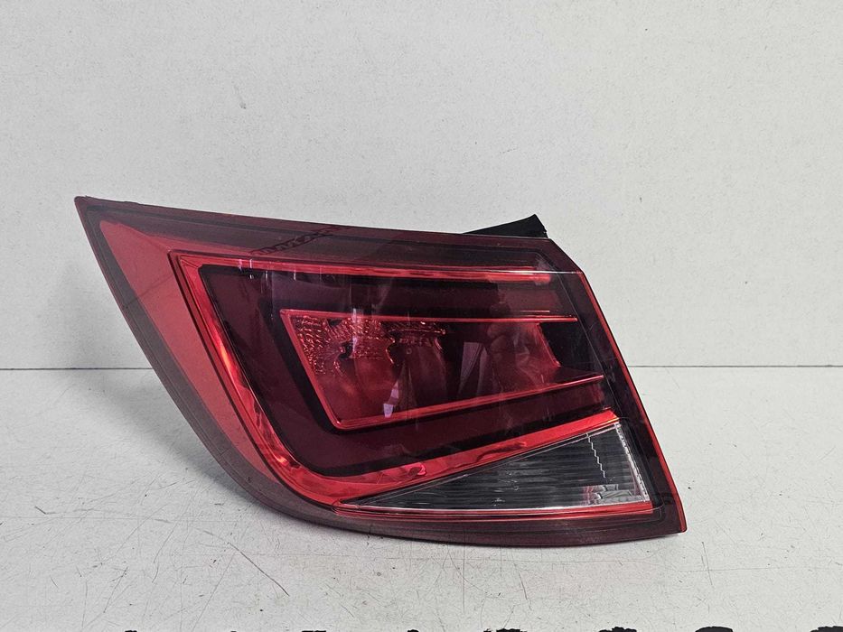 Farolim esquerdo Seat Leon ST (12/+) 127477