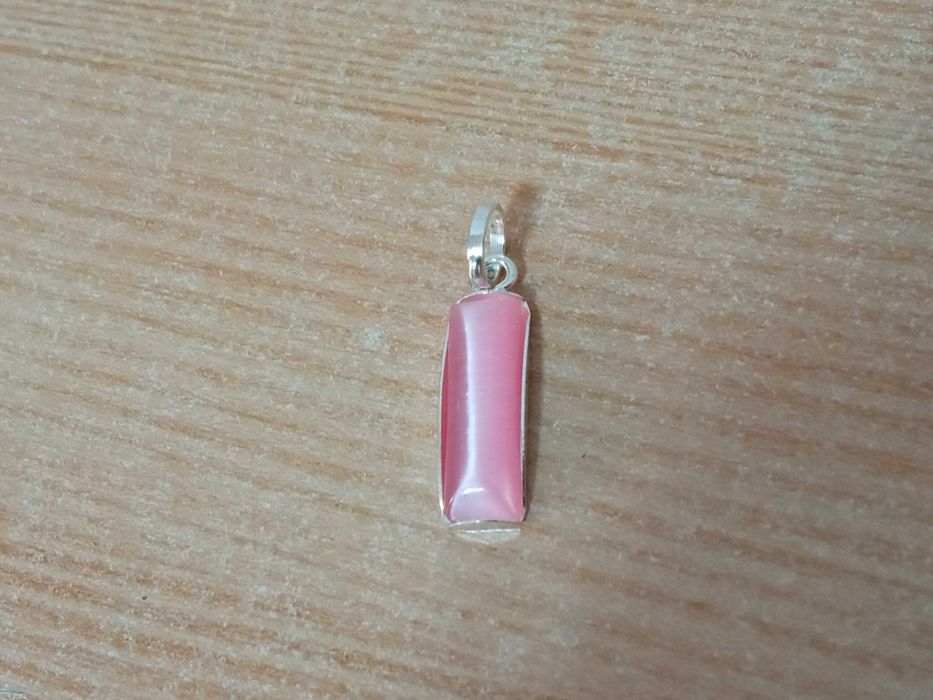 Zaweszka różowa Uleksyt 2,7 cm Damski wisorek ze srebra Sr 925 W