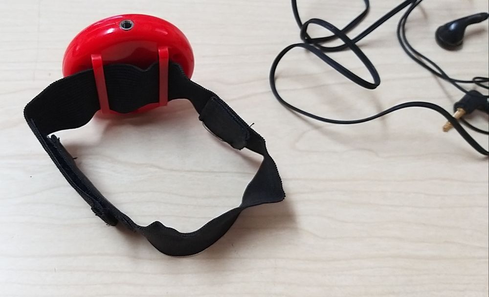 Rádios portáteis, a pilhas.