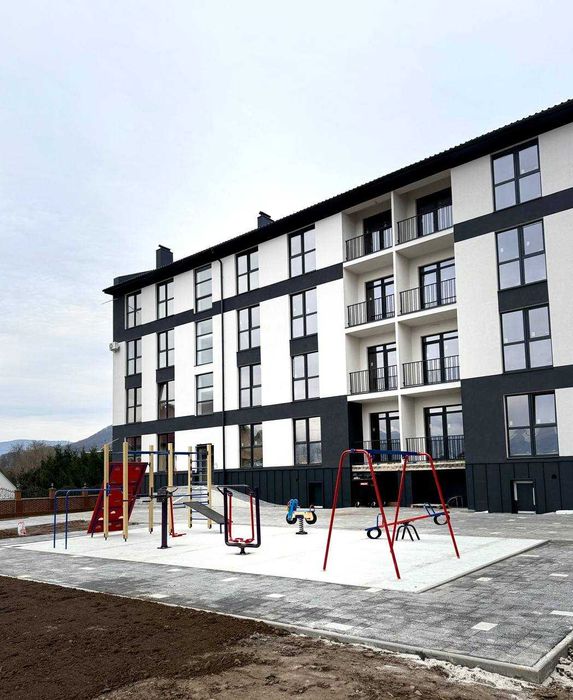 Продаж новобудови. ЖК "ARENA HILLS" на схилах гір. Закарпаття.