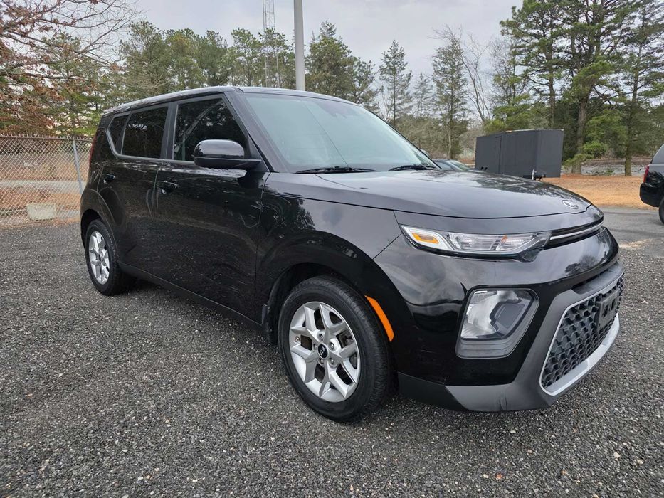 Kia Soul      2021