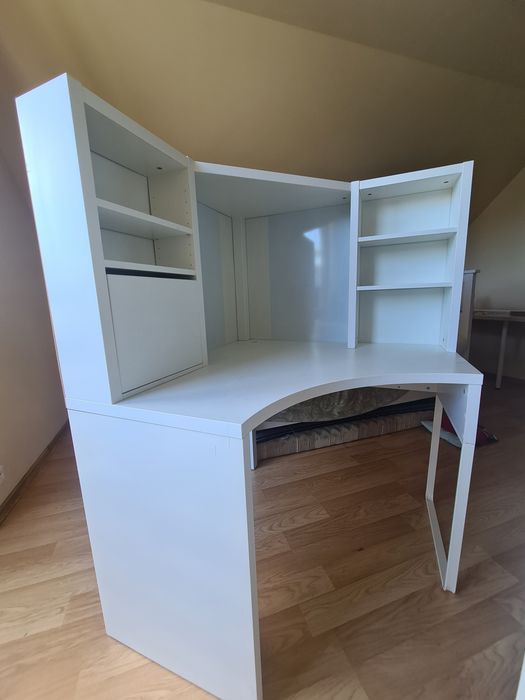 Sprzedam biurko narożne białe Ikea