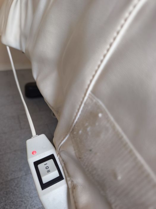 Marquesa, máquina LPJ, eletroestimulador, ventilador de ar (Porto)