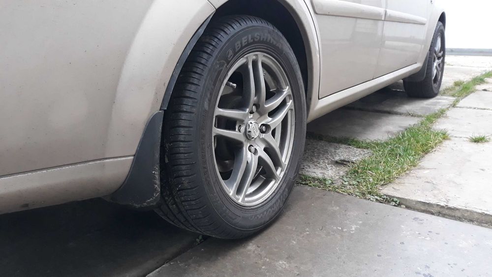 Колеса в зборі R15 (без гуми 8000)