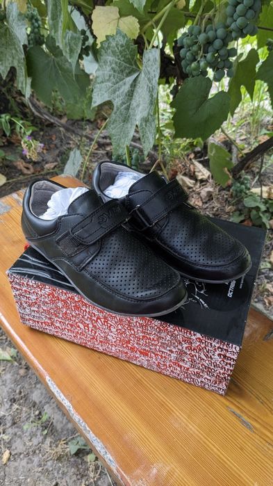 Туфлі дитячі 33 розмір