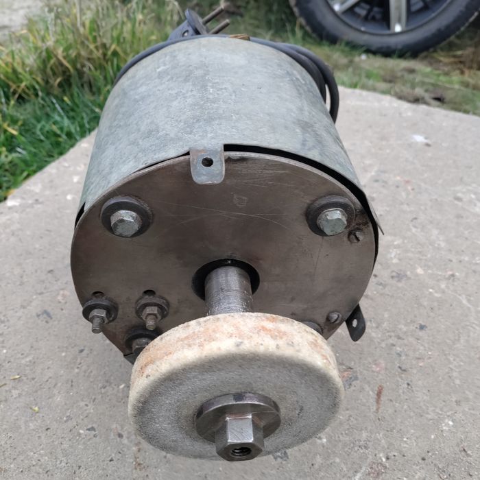 Наждак, точило Б/В