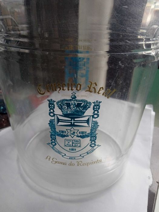 Belíssimo balde de gelo  "Caves Real Cruzeiro", quase vintage