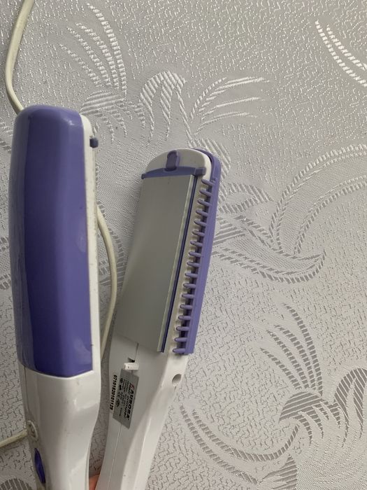 Плойка-вирівнювач-гафре