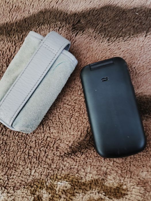 Мобильный телефон.