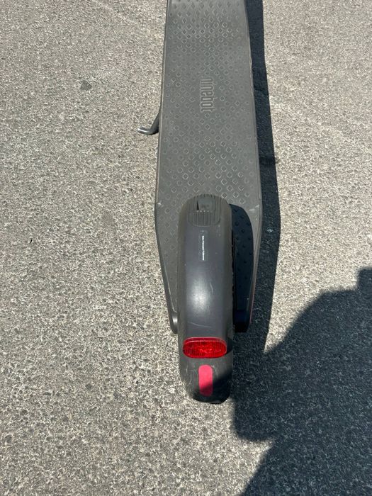 Електросамокат Ninebot KickScooter