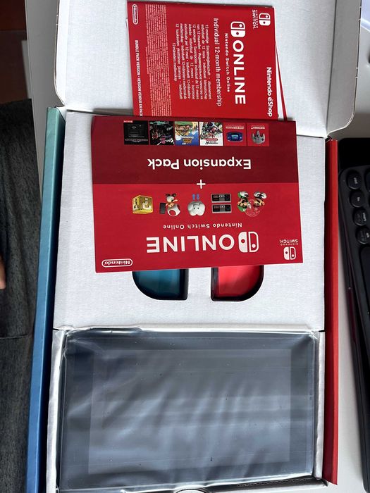 Nintendo Switch 1.1 + Jogo Nintendo Switch Sports + 12 Meses NSO