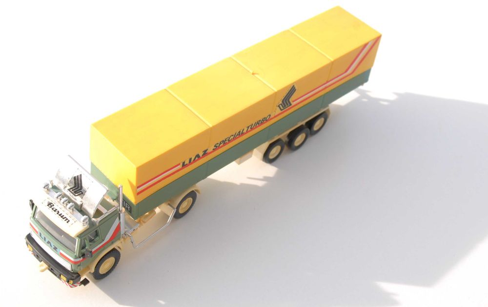 Stara Zabawka ciężarówka TIR Liaz  Camion Monti System KZ Semily