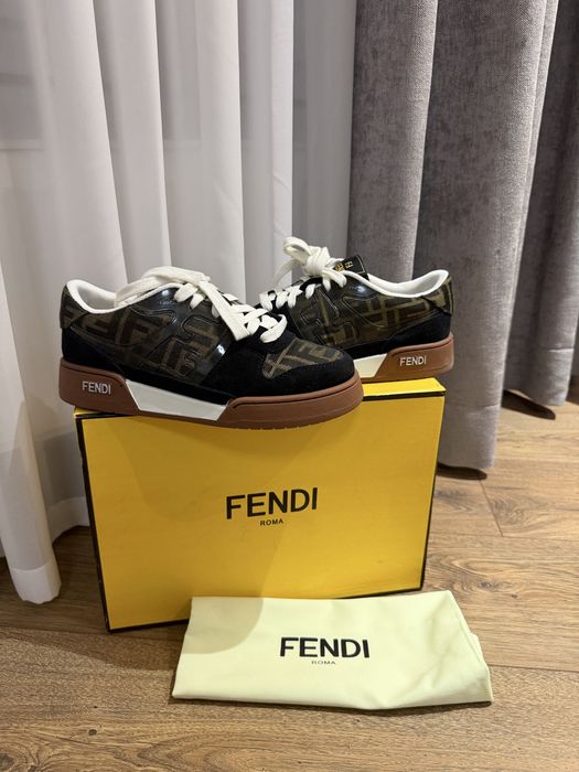Кросівки  Fendi Roma