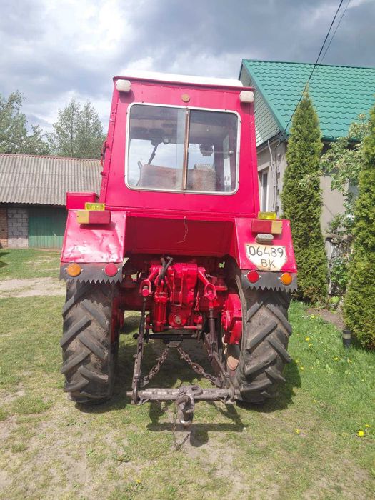 Трактор в гарному стані т25