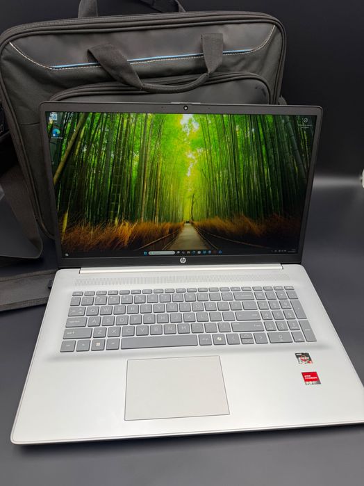 Laptop HP 17-cp2004nw gwarancja komplet