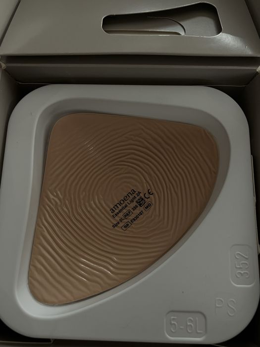 Nowa proteza piersi Amoena Essential Light 2A (rozmiar 5L)