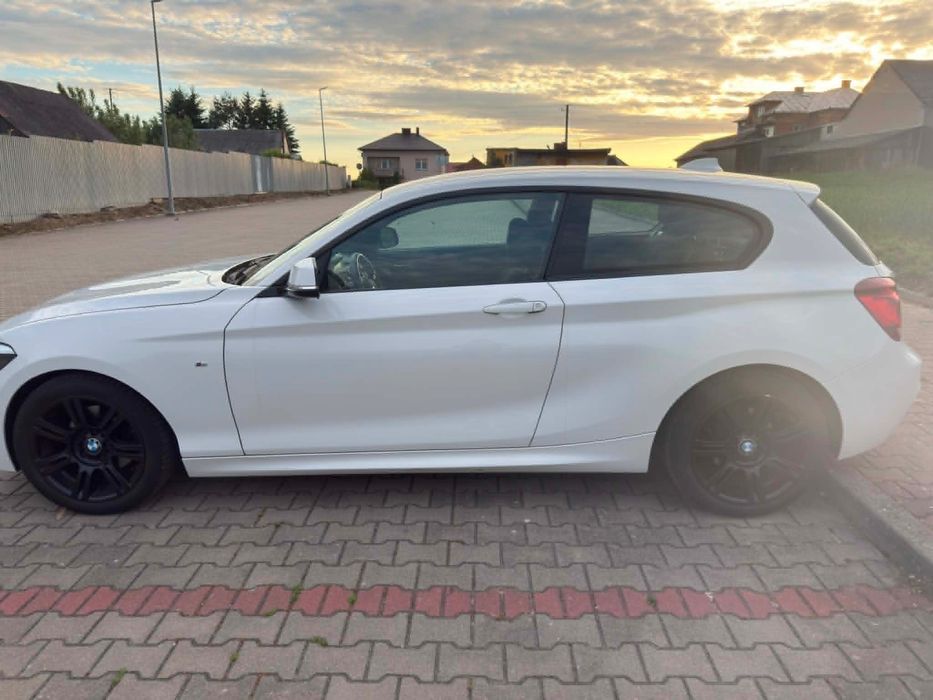 BMW Seria 1 120d Sport Line