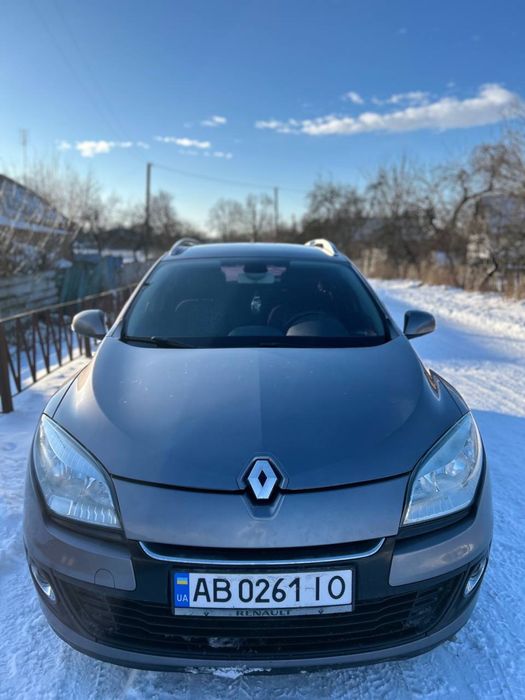 Продам автомобіль Рено