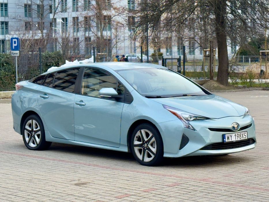 Toyota Prius 34 999 zl Netto
