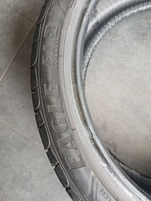 2 pneus 245 35 r18 RFT Goodyear