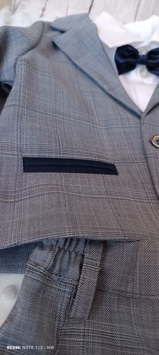 Elegancki garnitur koszulobody rozmiar 62