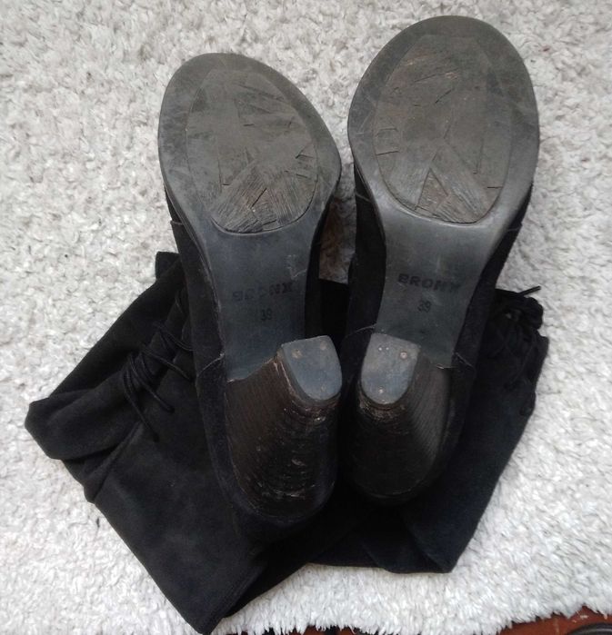 Сапожки замш  Bronx  39 р