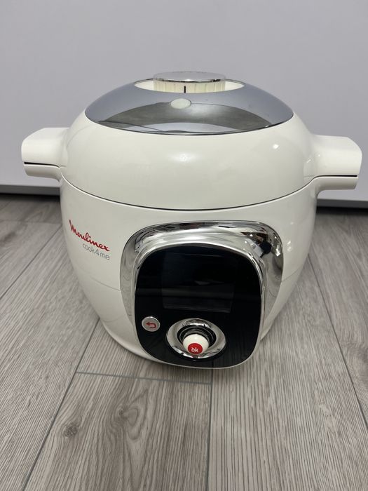 Мультиварка-скороварка MOULINEX Cook4Me CE7011