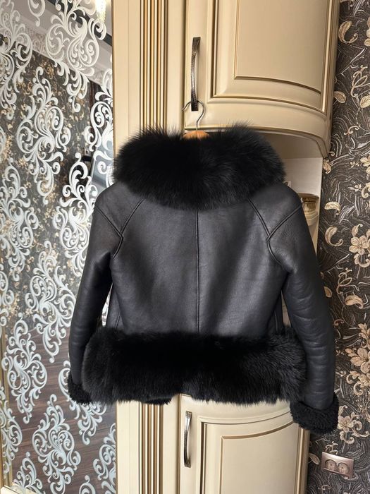 Натуральная дубленка, куртка, шуба автоледи FENDI